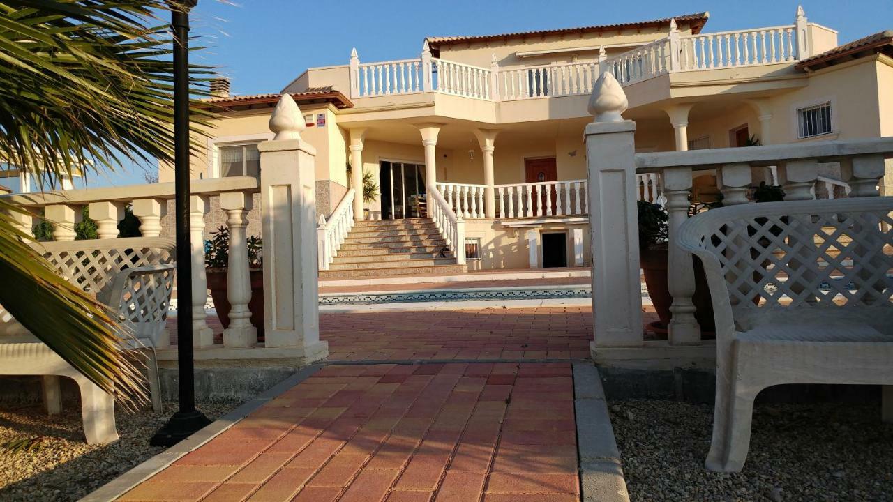 Villa Campos Del Rio ภายนอก รูปภาพ